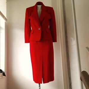 HARVE BANARD VINTAGE Red Suite with 40's VIBE 4 Valetines